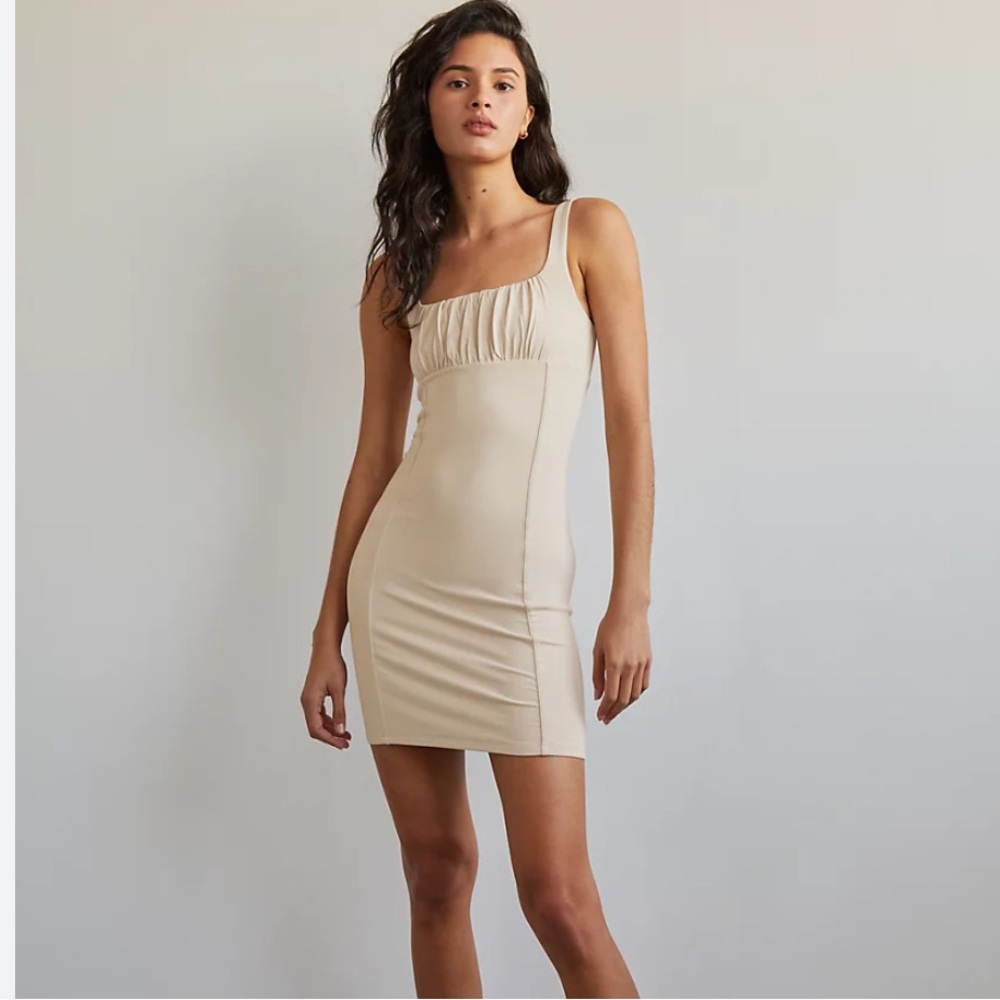 Wilfred Orbit Dress Matte Pearl